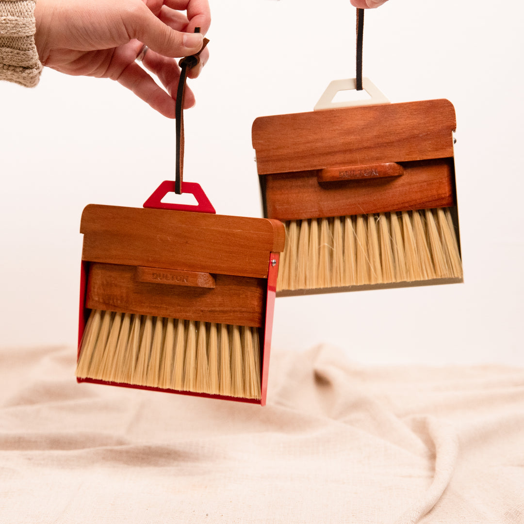 DULTON DUSTPAN & BRUSH RED｜ダルトン  ダストパン & ブラシ レッド